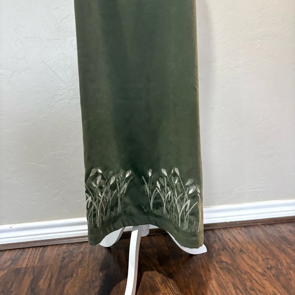 Decorated Originals Olive Green Sleeveless Midi Dress – Embroidered Hem LG - Picture 5 of 13